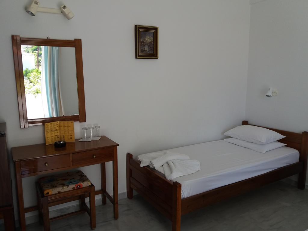 Heracles Hotel Спилион Экстерьер фото